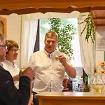 Turizem Na Kmetiji Rdecnik