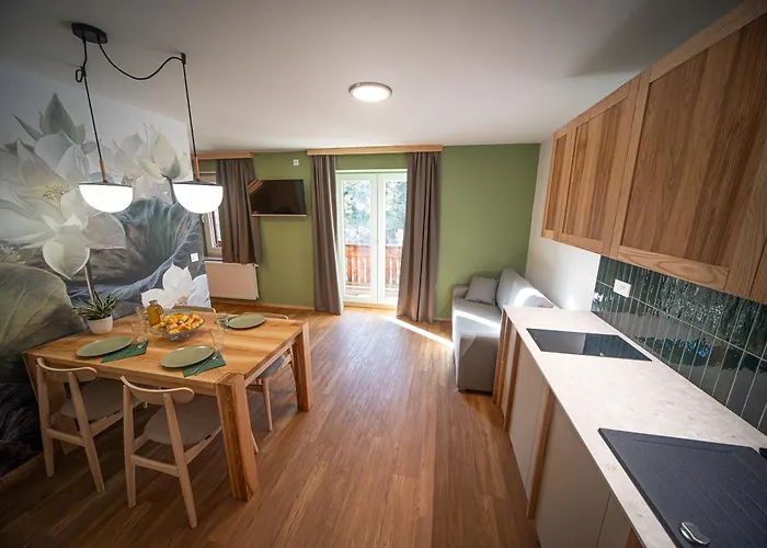 Turizem Na Kmetiji Rdecnik *