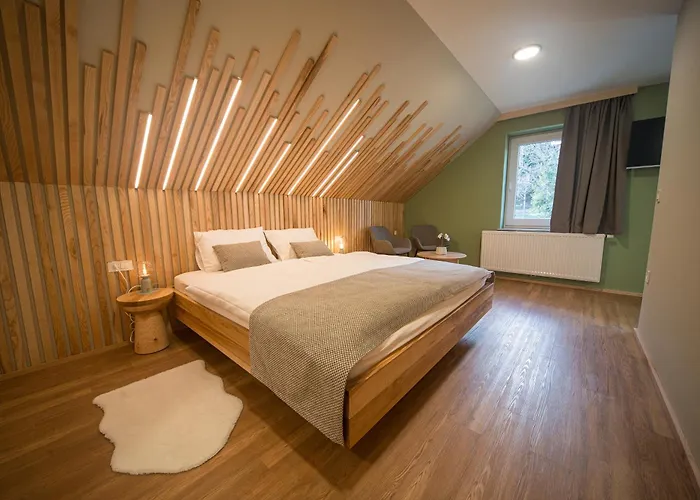 Turizem Na Kmetiji Rdecnik *