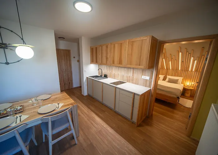 Turizem Na Kmetiji Rdecnik *